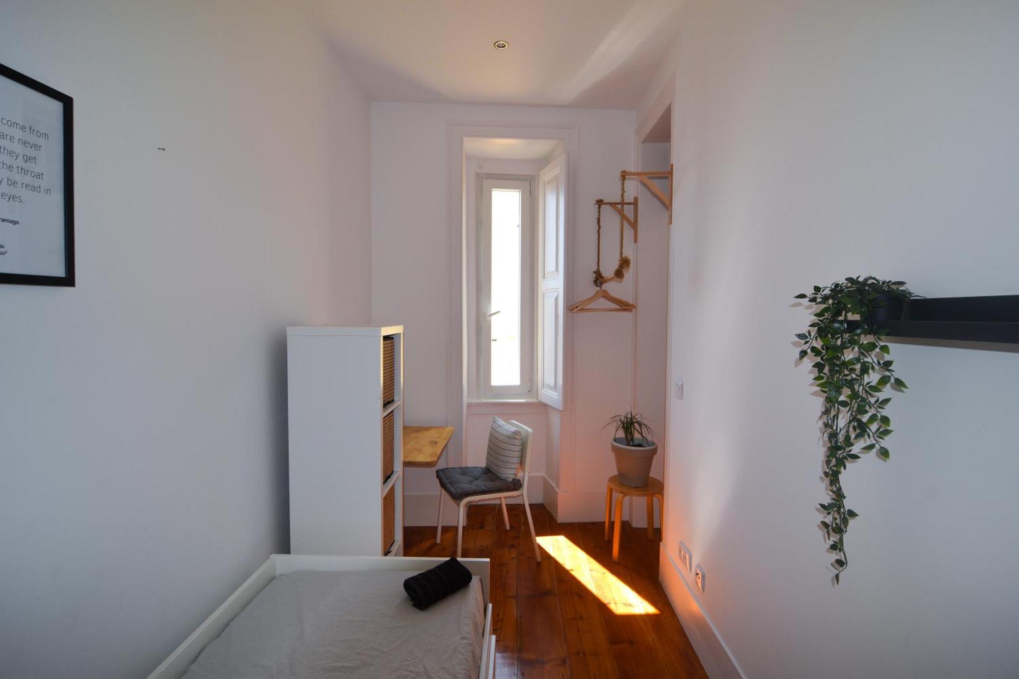 Embassy Arriaga Private Elegance Rooms In Stylish Shared Apartment Lisbon Exterior photo